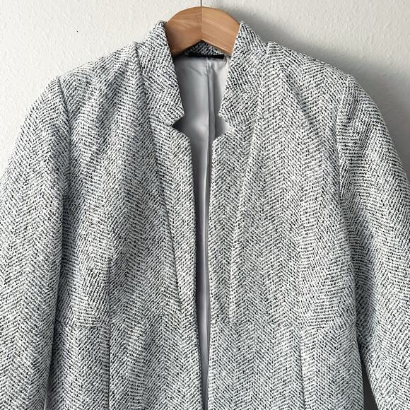 VICI Tayshia Pocketed Pale Gray Herringbone Open Front Jacket Women’s Size Small - Picture 5 of 14